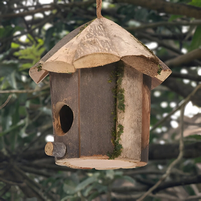 Charmante Vogelvilla mit Aufhängeschnur