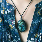 Powerful Labradorite Necklace – Stylish Jewelry with Meaning