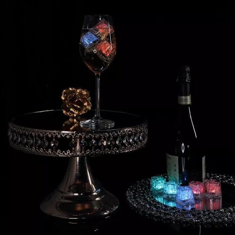 Früher Weihnachtsverkauf: LED Eiswürfel Badspielzeug (12 Stück)