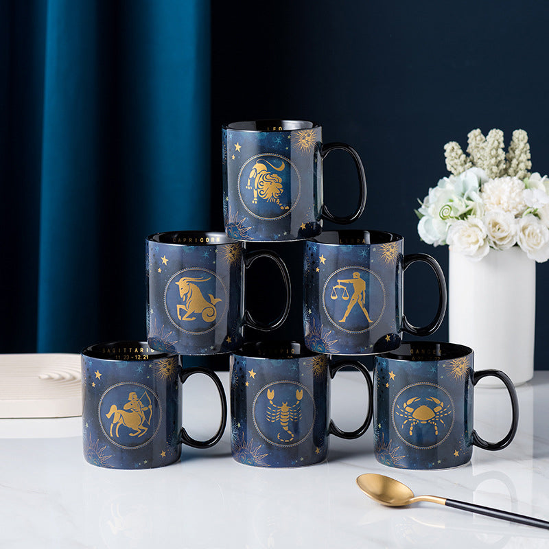 Kaffeetasse aus Keramik in Kobalt Blau mit 12 Sternzeichen