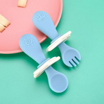 Silikon Besteck für Babys – Lernlöffel und Gabel mit Sicherheitsring