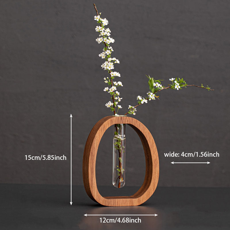 Wandvase aus Holz mit Glastube – Stilvolle Pflanzenpräsentation