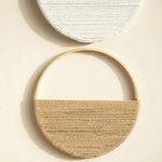 Runde Makramee Wanddekoration mit symmetrischem Muster