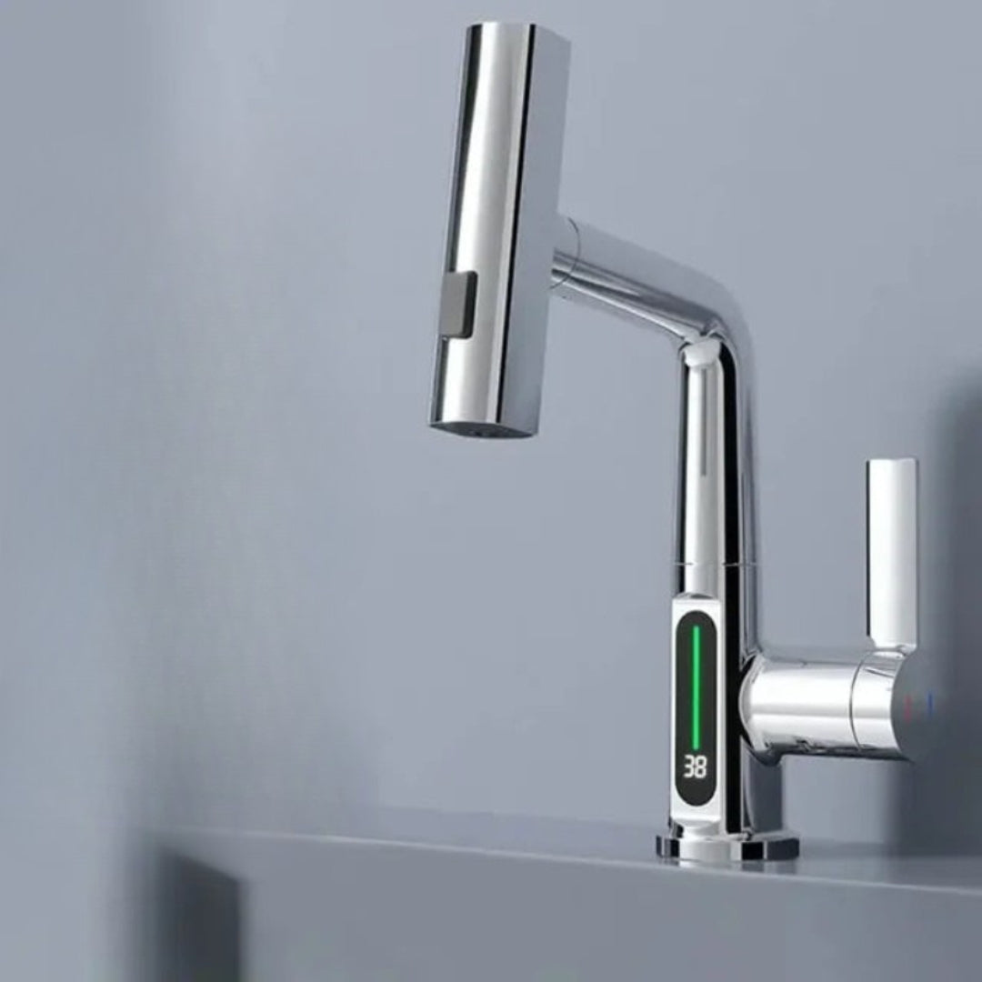 Smart Kitchen Faucet with Temperature Display and Spray Modes