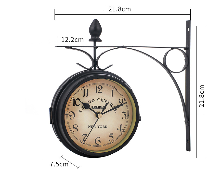 Zweiseitige Vintage Wanduhr - Stilvoller Zeitmesser für Ihr Zuhause