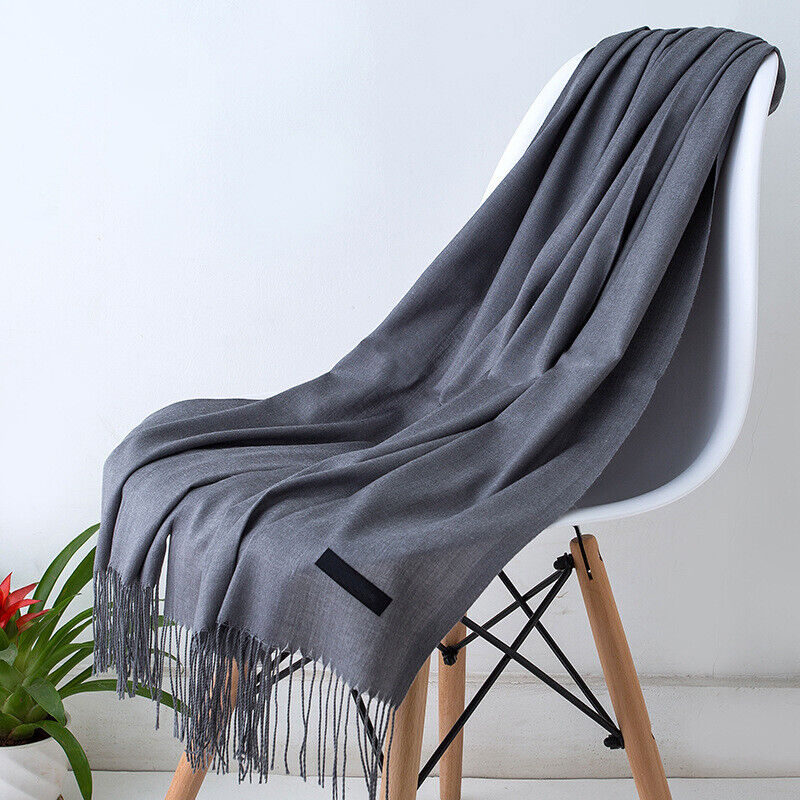 Luxury Cashmere Scarf Livia – Warm, Elegant & Versatile