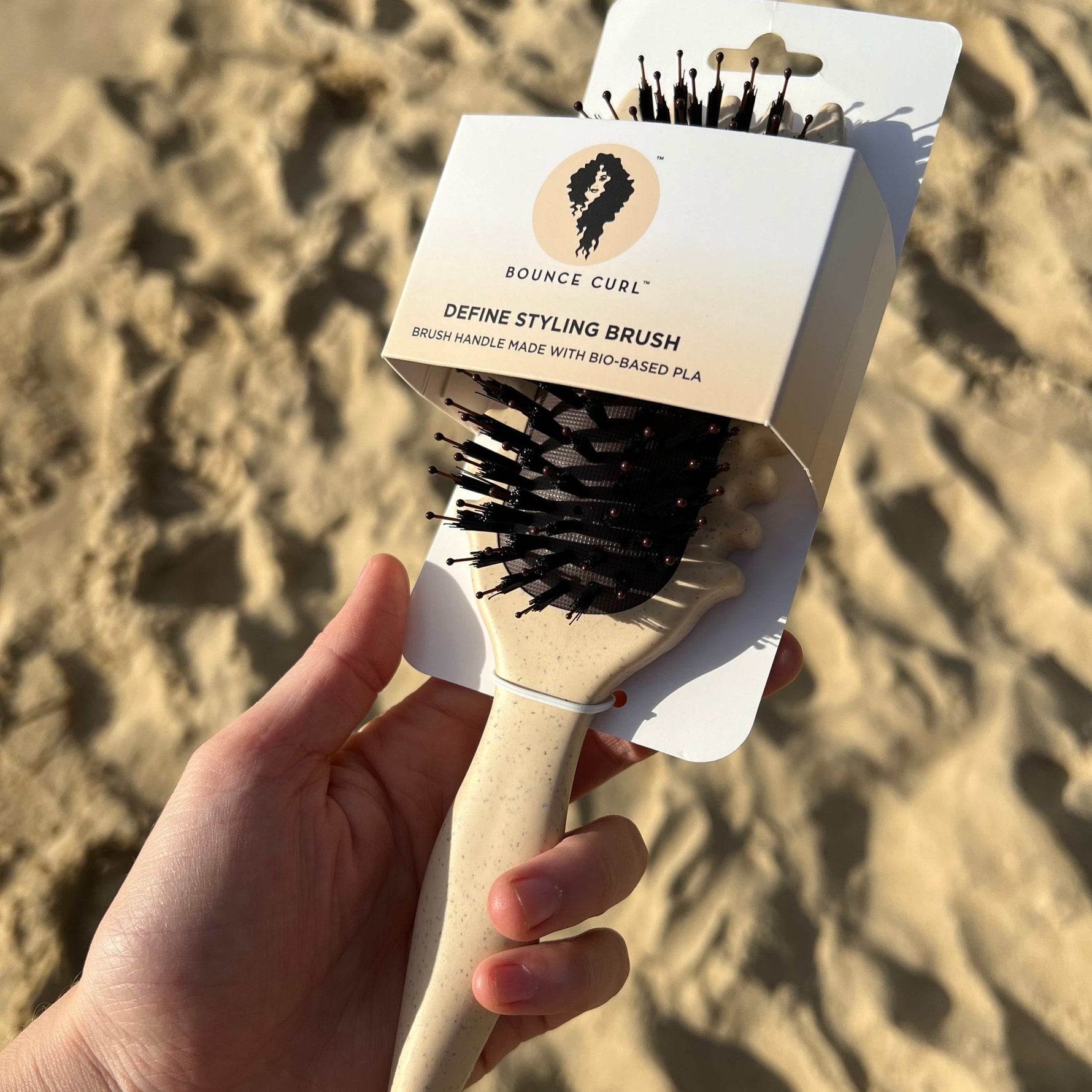 Haarglätterbürste für definierte Locken