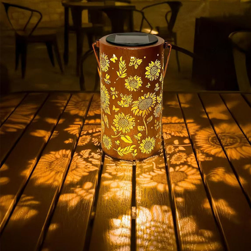 Solare Gartenlaterne mit Sonnenblumen-Motiv