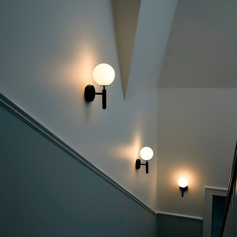Moderne Wandleuchte mit Glasdesign für stilvolle Akzente