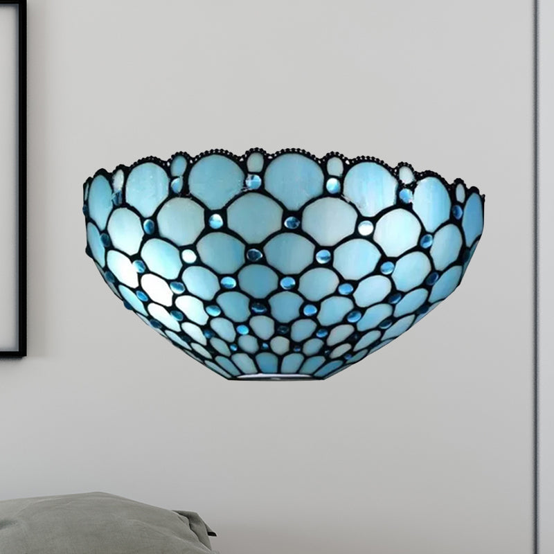 Elegante Tiffany-Wandlampe mit Buntglas-Schirm für Innenräume
