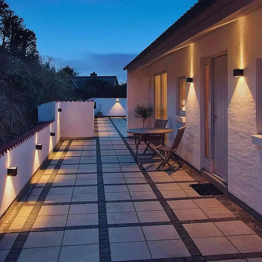 Wandbeleuchtung mit flexibler Lichtsteuerung | LumaDesign