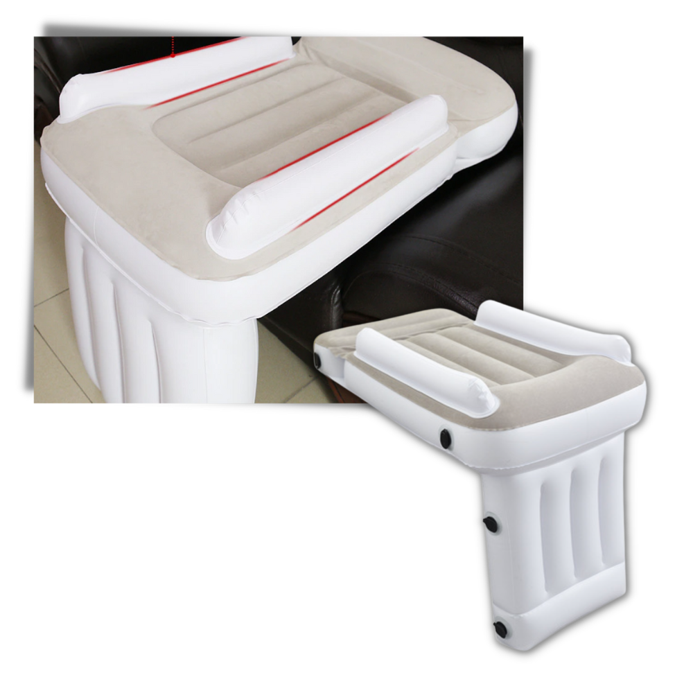 Practical children's air mattress for relaxed sleep on the go