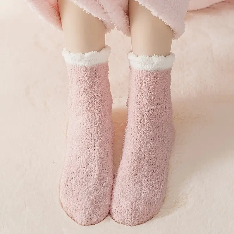 Cozy Winter Socks for Women | 5 Pairs | Soft Fleece