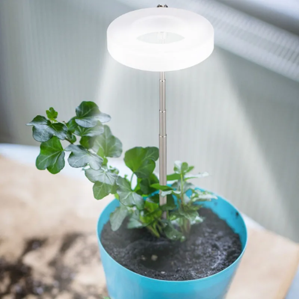 LumosPro – Promote your plants' growth all year round