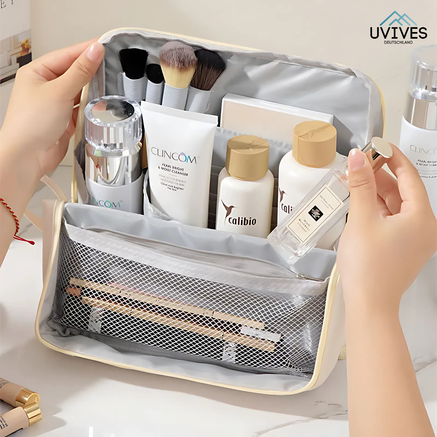 Stylish Beauty Box – Perfect for Home and On the Go