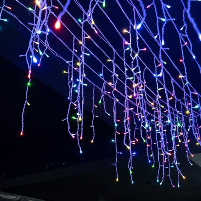 Frostlichter 50m LED Eiszapfen-Lichterkette | IP44 Wetterfest | 36V Niederspannung | Über 500 LEDs | Wunderschöner Wasserfall-Effekt | Warmweiß
