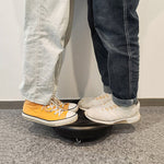 Rollhocker mit 360-Grad-Drehung und Rollen