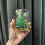 Weihnachtstasse in Baumform