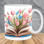 3D Kaffeetasse mit kunstvollem Blumenmuster - Geschenk für Bücherliebhaber