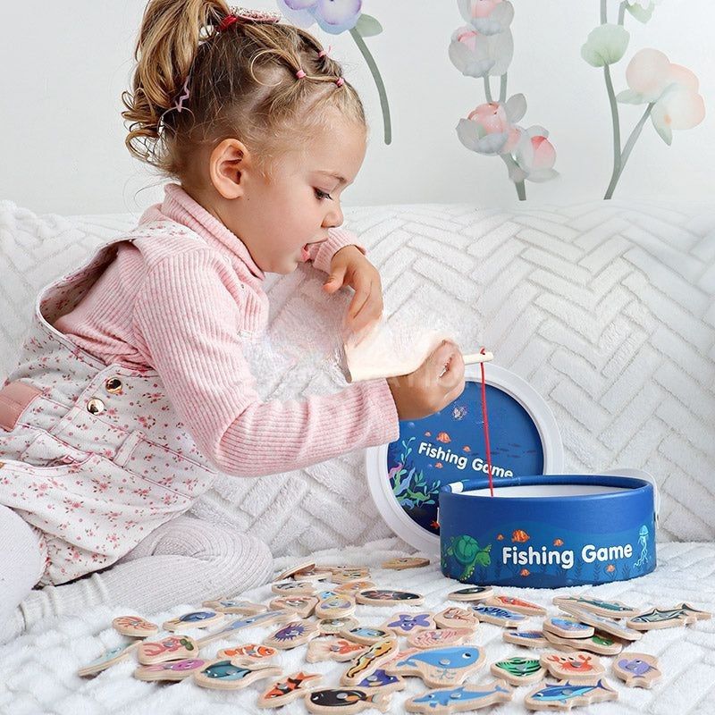 Magnetisches Angelaus Spielzeug aus Holz – 35 bunte Fische