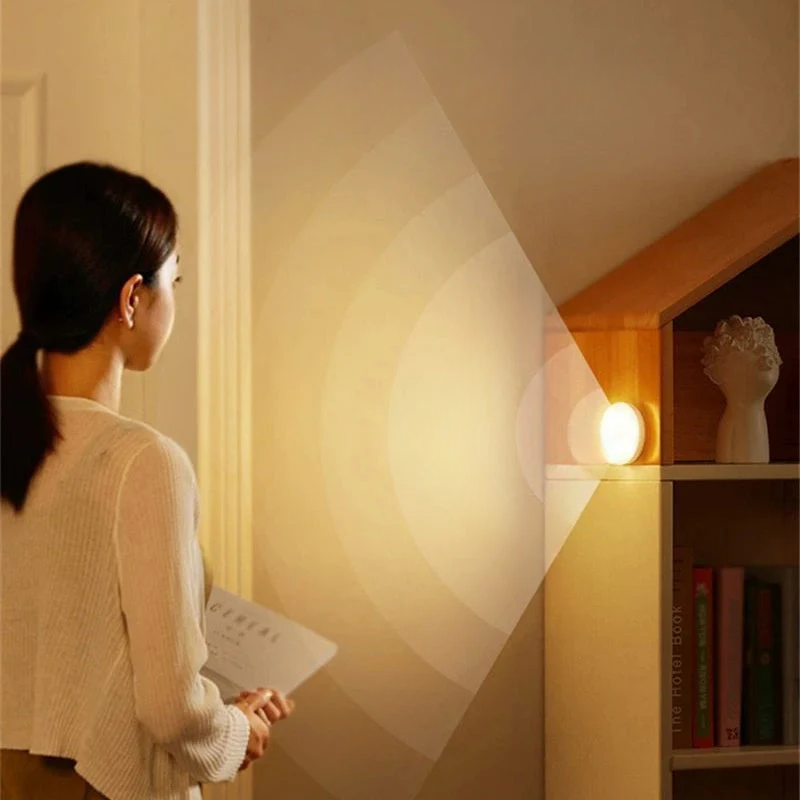 Smart LED Wall Light with Motion Sensor – Energy-Saving Lighting for Your Home