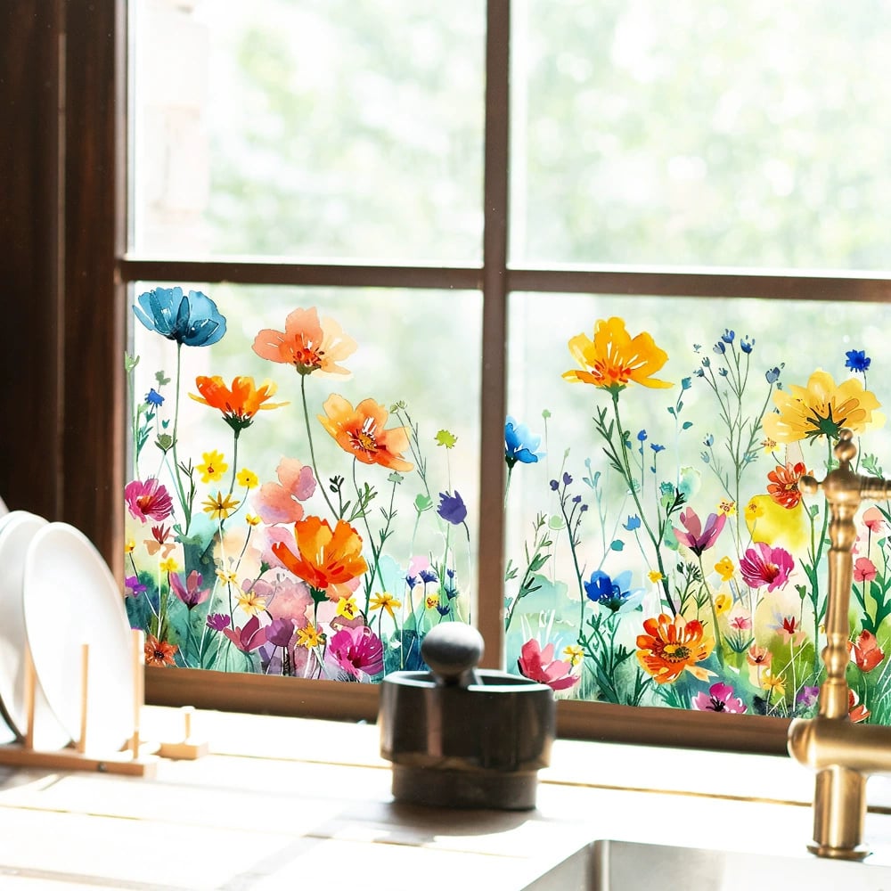 Bunte Fensteraufkleber mit Blumen- und Schmetterlingsmotiven