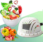 Multifunktionale Salatschüssel mit Schneidehilfe