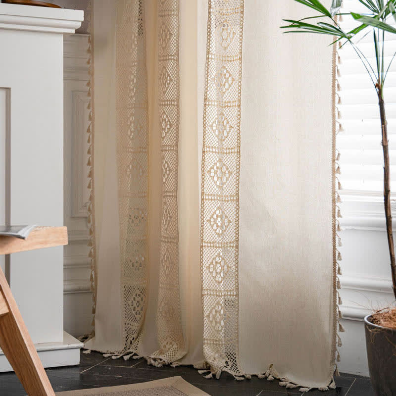 Beige Lichtfilter Gardinen-Set mit Ausschnitten und Splicing