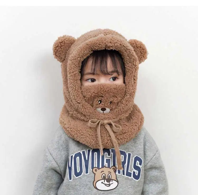 Bear Warmer – Your stylish protection against cold winds