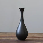 Moderne geometrische Vase aus Keramik