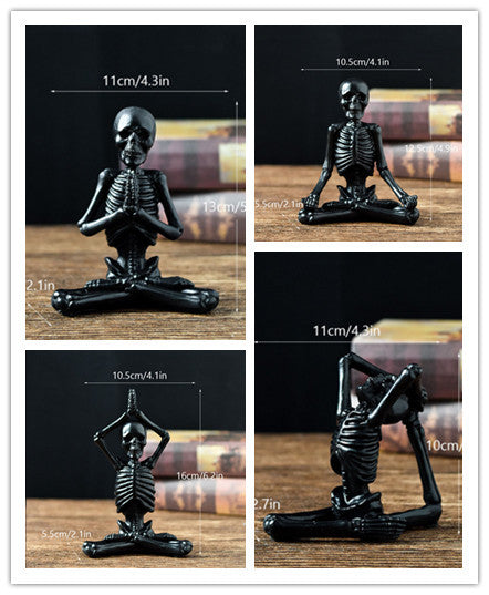 Vintage Halloween Figurine – Dekoratives Kunstwerk in Schwarz oder Weiß