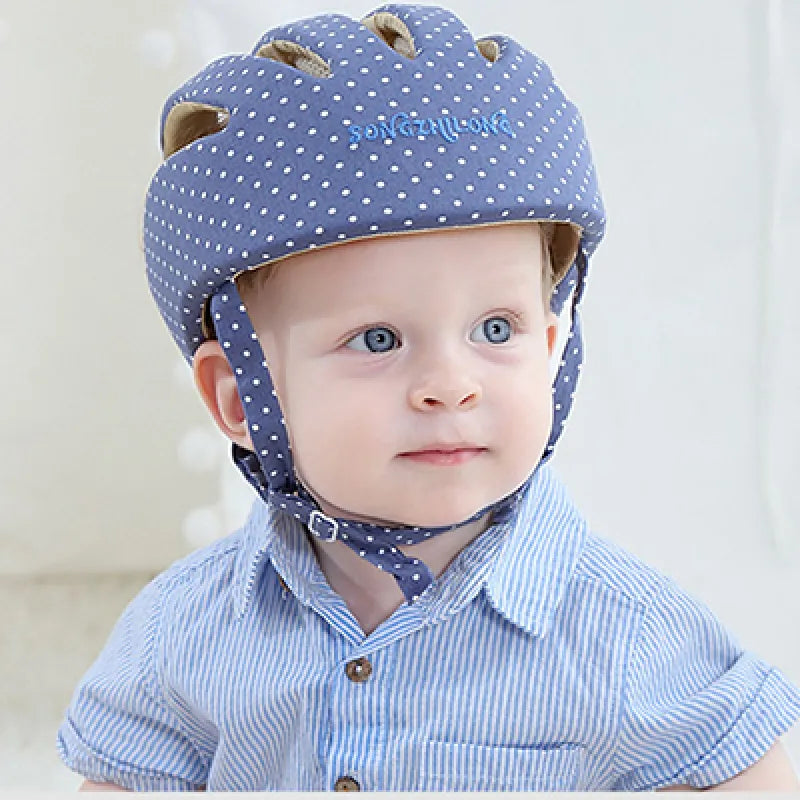 Schutzhelm für Babys – Atmungsaktiver und weicher Kopfschutz