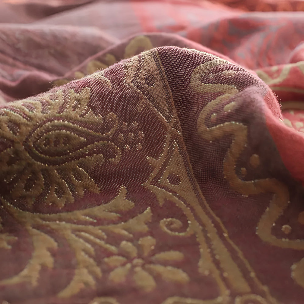 Boho-Quastendecke für ein gemütliches Zuhause