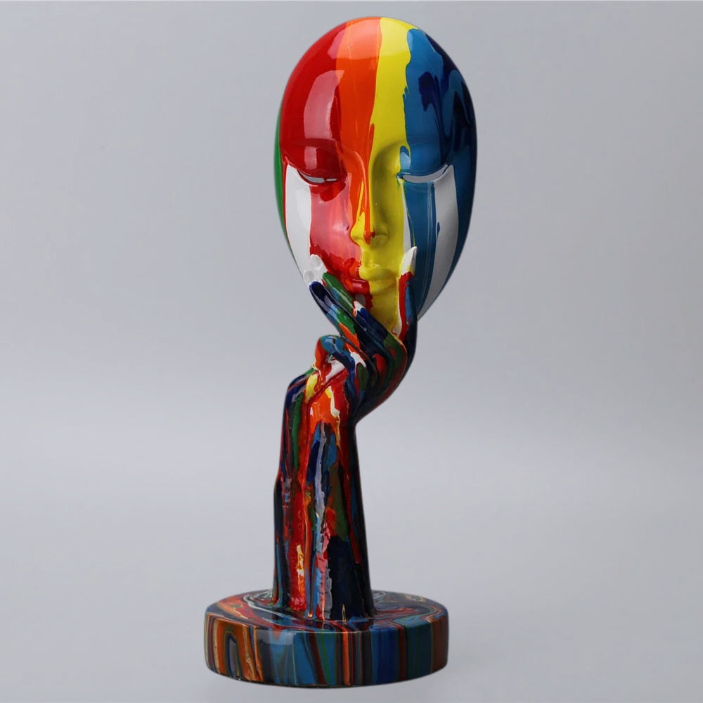 Skulptur einer abstrakten Gesichtsart