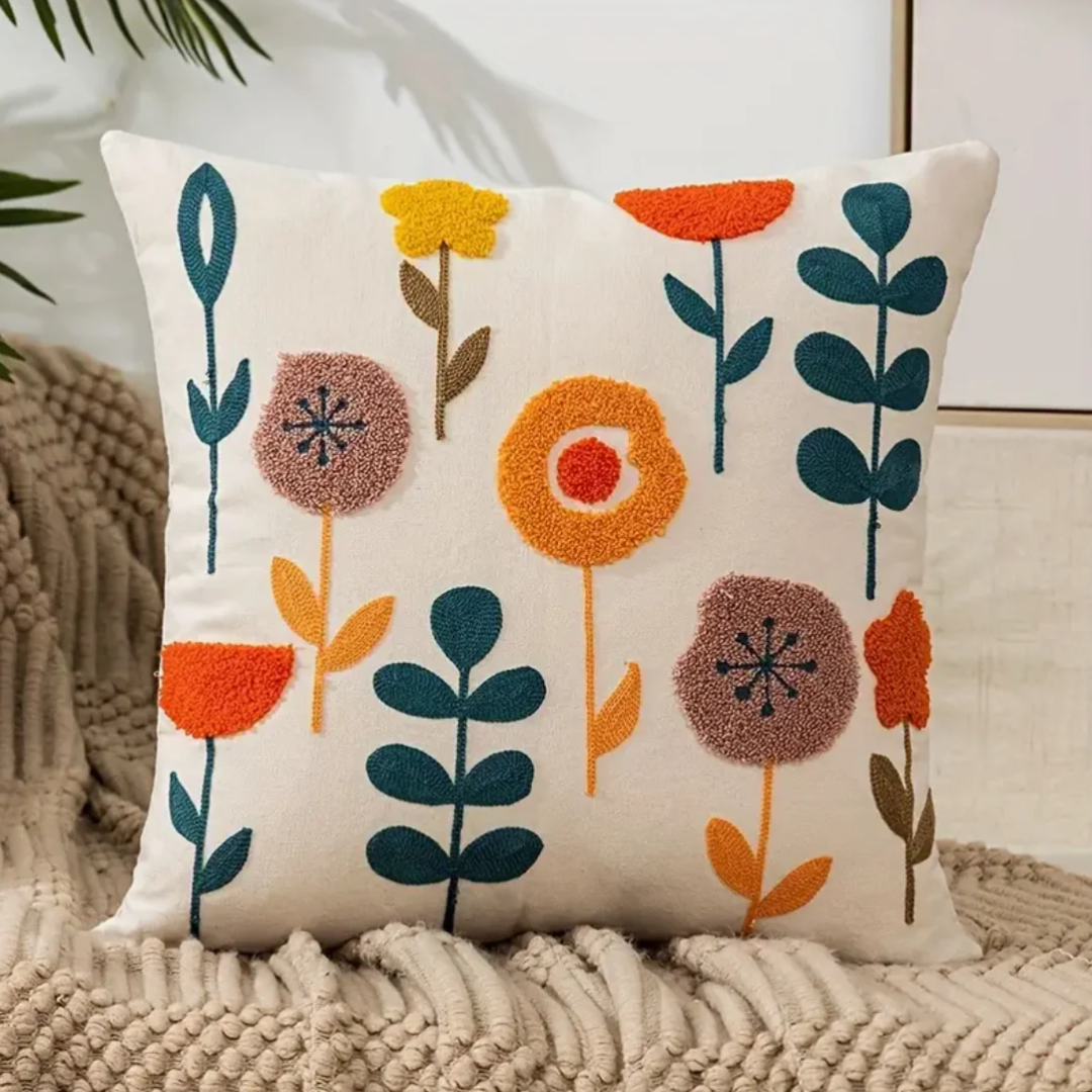 Dekoratives Kissen FloraSoft – Blumenmotiv mit abnehmbarem Bezug