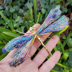 Libelle aus Tourmalin und Kyanit