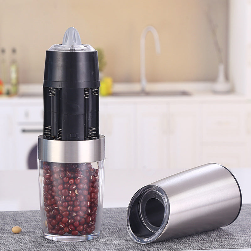 Automatic spice grinder with gravity sensor