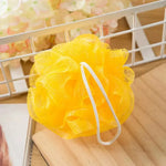 Sanfter Peeling-Duschball für ein erfrischendes Duscherlebnis