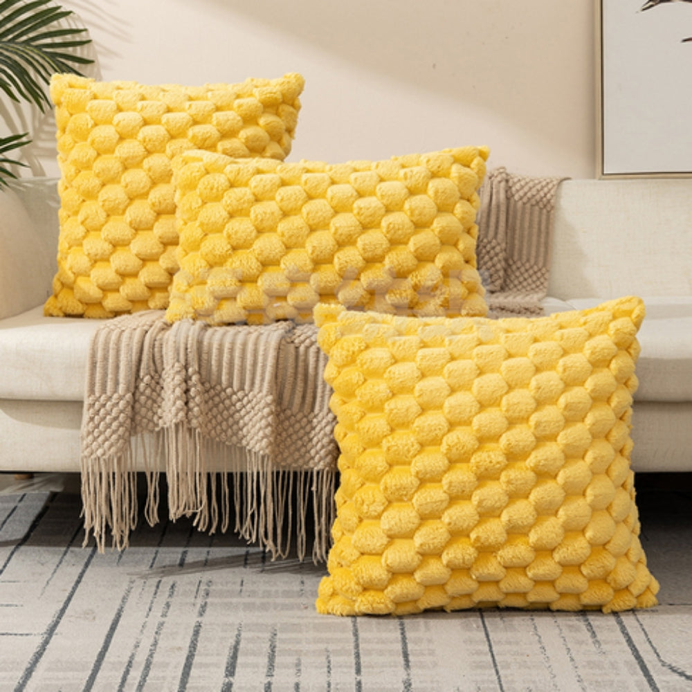 Samtweiche Kissenhülle – Ultraweicher Plüschbezug für Sofa oder Bett