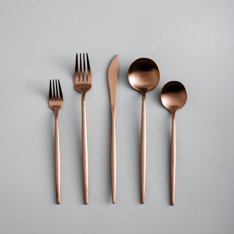Elegantes Besteckset - Perfekte Kombination aus Stil und Funktion
