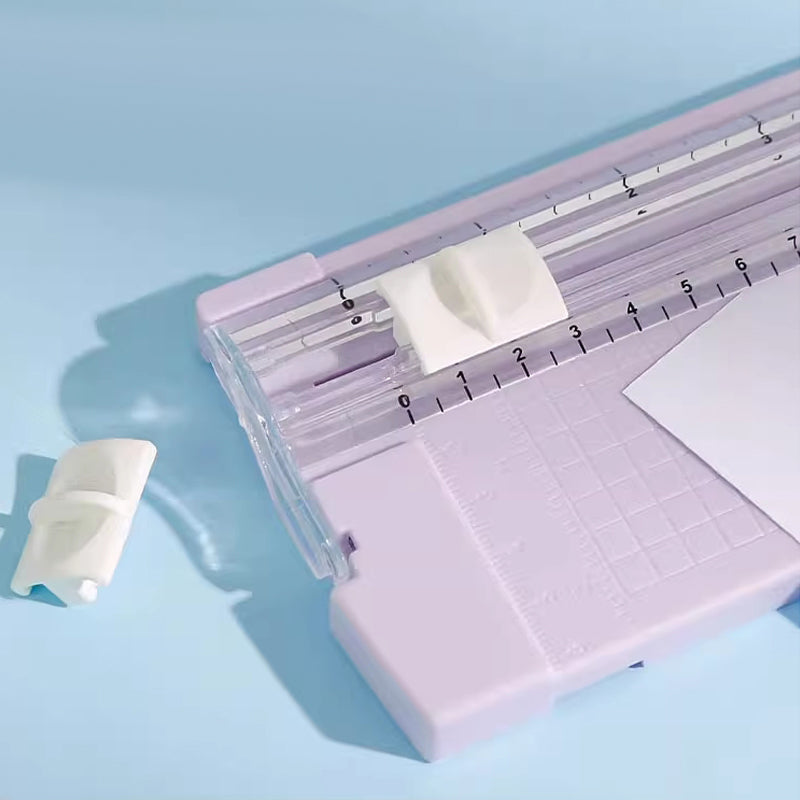 Precision Paper Trimmer – Perfect Cuts for Creative Projects