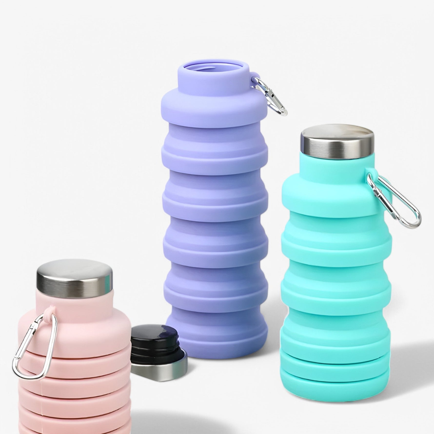 HydraFlex – Practical, foldable water bottle for on the go
