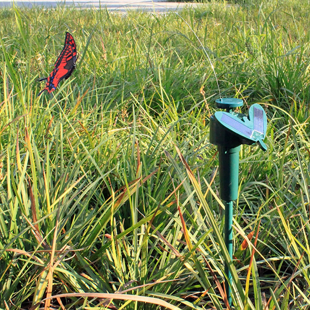 Solar-powered garden ornaments with lively movements