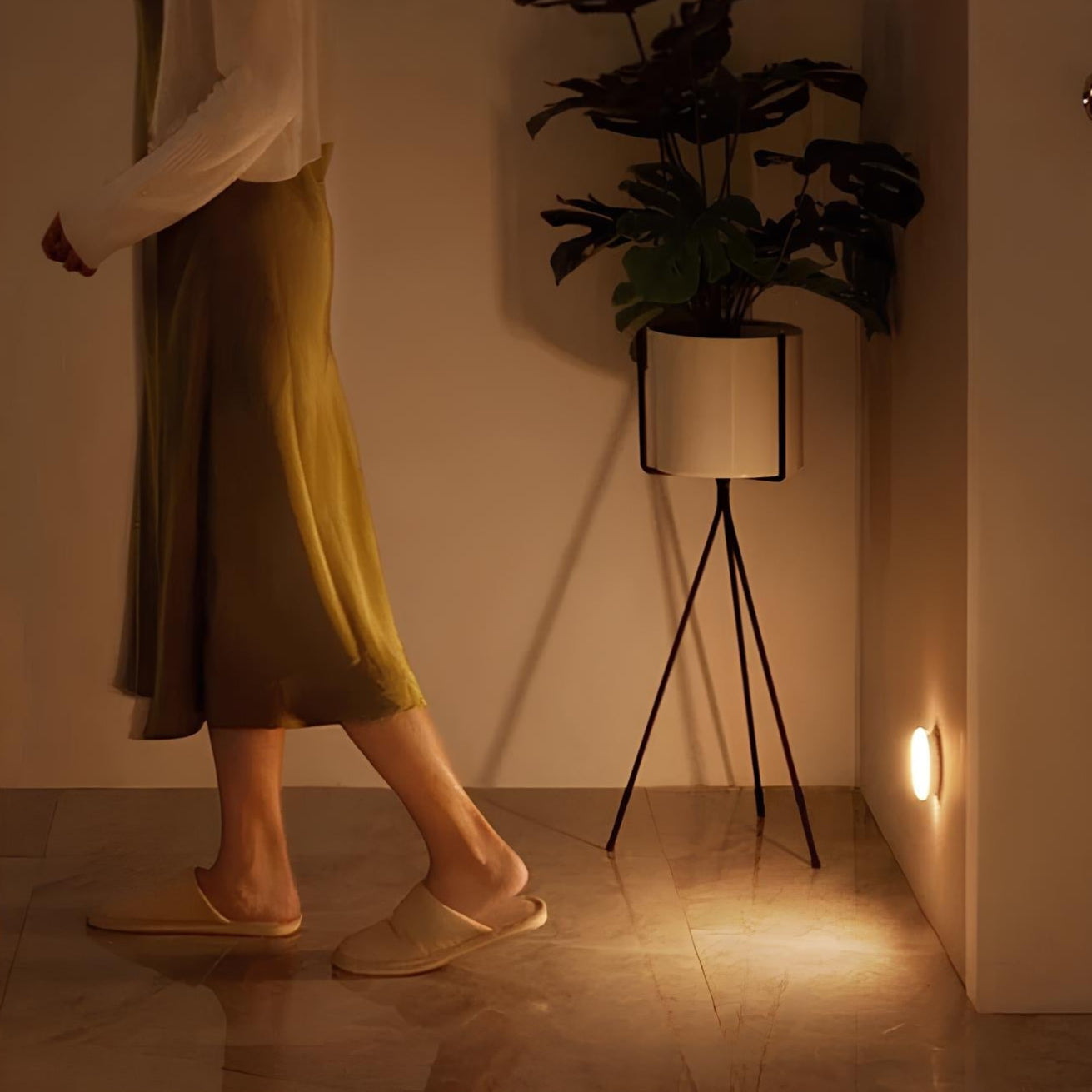 Praktische LED-Bewegungsmelder Nachtlampe – Flexibel und Kabellos für Flur, Schlafzimmer & Treppen