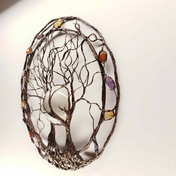 Lebensbaum Wandkunst aus Metall – Mystisches Design