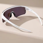 Aktive Sonnenbrille mit UV-Schutz für Sportbegeisterte