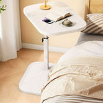 Flexibler Beistelltisch – Holz & Metall für Sofa oder Bett