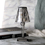 Elegant Crystal Table Lamp – Sparkling Light for Your Home
