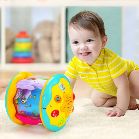 4Little – Strahlendes, Drehendes Musikspielzeug für Kinder