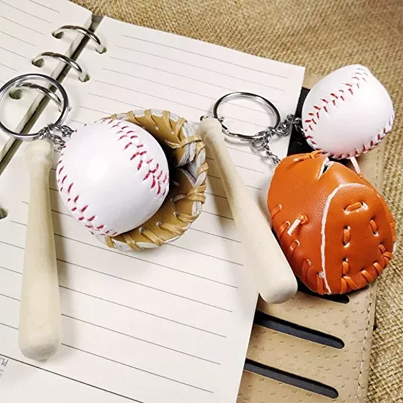 Kreativer Schlüsselanhänger im Baseball-Design